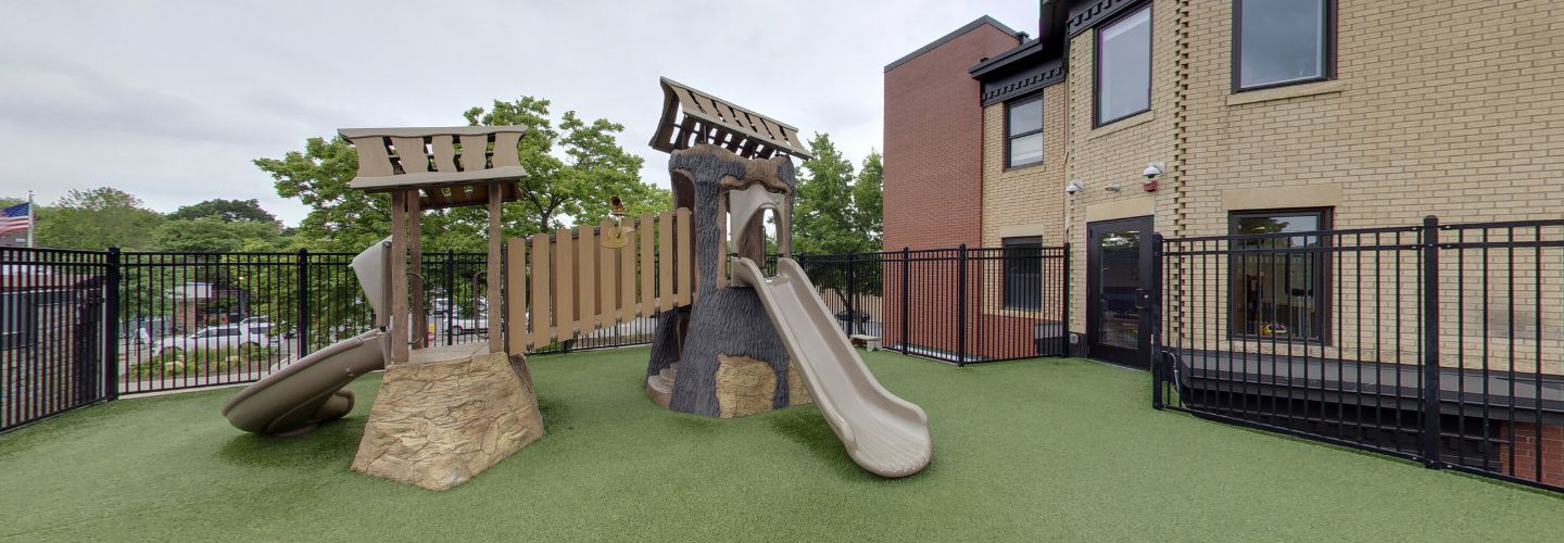 Minneapolis, MN (Uptown)